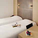 فندق The Originals City, Le Caussea,