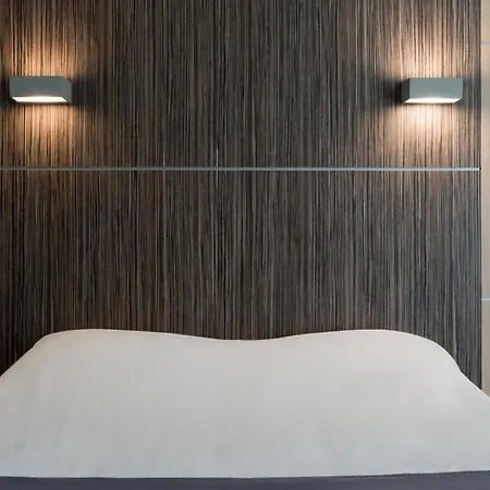 The Originals City, Le Caussea, Hotel 3*