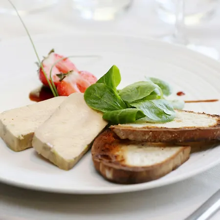 The Originals City, Le Caussea, מלון 3*